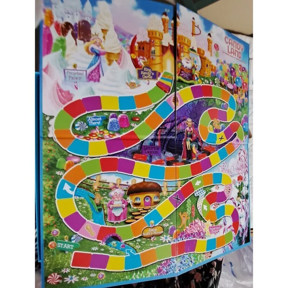 Hasbro 2014 Candy Land Game Classic Game of Sweet Adventure 2-4 Players Ages 3+